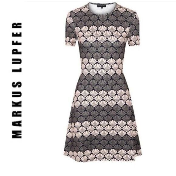 MARKUS LUPFER Shell Star Stripe Heidi Swing T-Shirt Dress Size Small - Picture 1 of 10